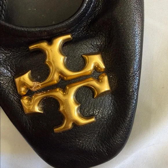 Tory Burch Black Flats with Gold Emblem - Picture 4 of 5